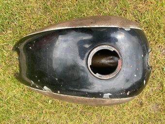 ČZ 150C nádrž - 2