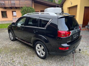 PEUGEOT 4007 2,2 hdi , 4x4 , AWD,7 míst - 2