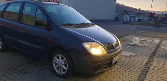 Renault Megane Scenic 1.4i 16V, 70 Kw, R.V. 11/1999 - 2