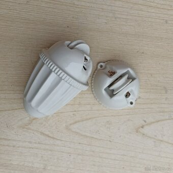 Porcelánové díly ke stahovací lampě - 2