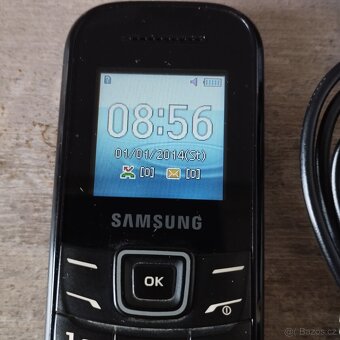 SAMSUNG TLAČÍTKOVÝ - 2