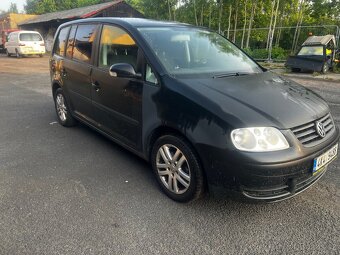 VW TOURAN 1.6 i - 2