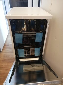 Myčka nádobí ECG - 2
