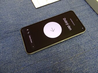Nový NOTHING PHONE CMF Phone 1 5G 8/128GB 6,67" - 2