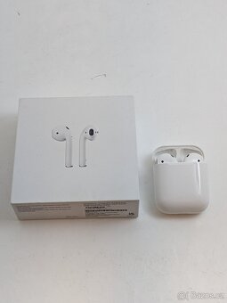 AirPods (2. generace). Top stav. - 2