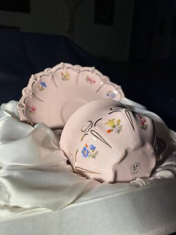 Hrneček růžový porcelán - 2