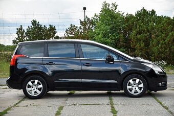 Peugeot 5008 2.0 HDi,PANORAMA,7MÍST,VÝHŘEV,HUD,DVD,TEMP,TZ - 2
