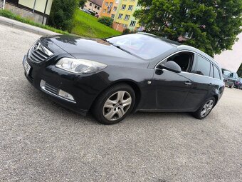 Opel Insignia kombi - 2