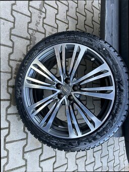 Audi A8 4N2,4N8 zimní originál alu kola 265/40 - 2