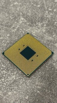 Amd RYZEN 9 3900X - 2