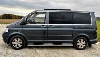 VW Multivan T5 Highline - 2