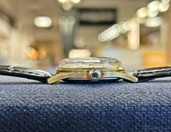 Československé mechanické vintage retro hodinky PRIM Datumat - 2