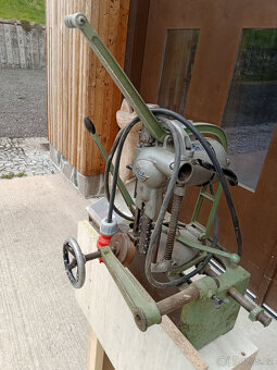 Řetězová dlabačka Elu - 2