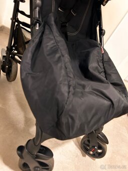 Kočárek golfky Joie - 2