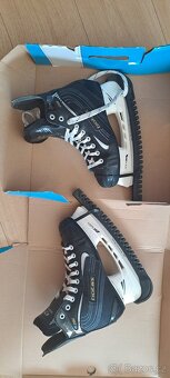 Prodám chlapecké brusle vel. 39 - 2