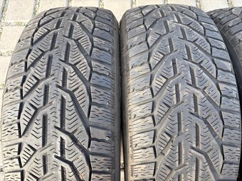 205/55/17 zimní - 2