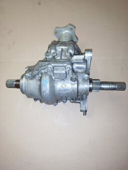 Rozvodovka,poloosa,diferenciál Dacia Duster - 2