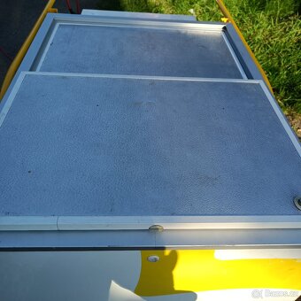 Mrazák na nanuky - 2