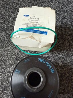 Palivový filtr Ford 2037668 - 2