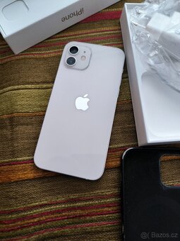 iPhone 12 / 64 GB - 2