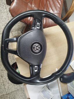 VW multifunkční volant - 2