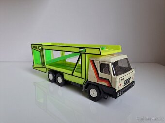 KDN, kaden autotransporter Tatra T 815 - 2