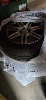 Prodám sadu letních pneu 16'' - 2