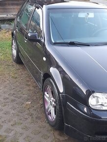 Golf 4 - 2