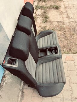 Prodám zadní sedačky na Volkswagen Passat CC (B6 / B7) - 2