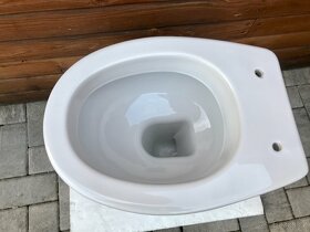 Stojaci WC bez nadrzky - 2