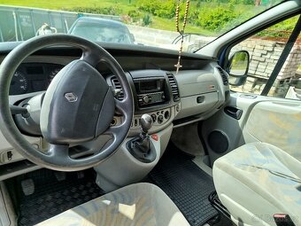 Trafic 2.5 Passenger - 2