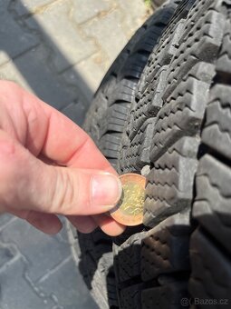 Barum 205/70 r15c cena za 4ks - 2