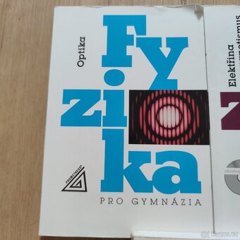 5x Fyzika Pro Gymnázia - nakladatelství Prometheus - 2