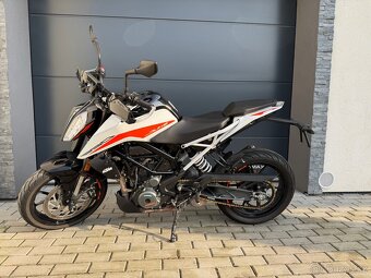 KTM Duke 390 - 2