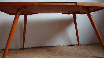 Konferenční stůl Jiroutek s opaxidovou deskou - 2