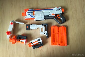 Pistole značky Nerf a náboje - 2
