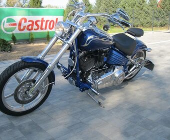 Harley Davidson Softail Rocker FXCWC - 2