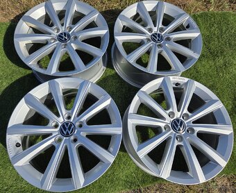 Pěkné orig.alu kola VW T-ROC, Škoda KAROQ 17" 5x112 - 2