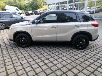 Suzuki Vitara 1.6VVTi88kw83000kmComfort7/2018kameraVyhrSed - 2