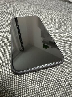 iPhone 11 64GB Black - 2