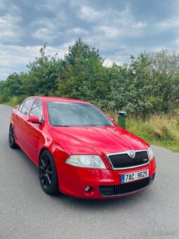 Škoda octavia 2rs 2.0tfsi - 2
