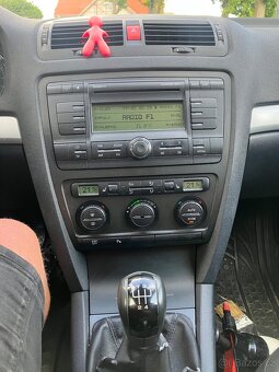 Škoda octavia 2 1,9Tdi combi - 2