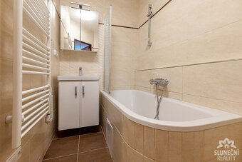 Pronájem bytu 3+1, 76 m², Uherský Brod - Seichertova - 2