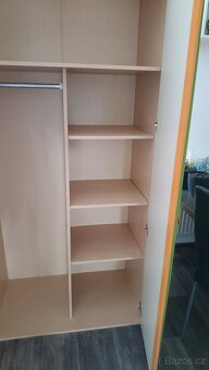 2x šatní skříň - spěchá - 2