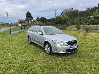 Škoda Octavia II Combi Elegance 2.0 TDI 103kw - 2