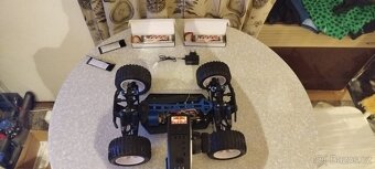 RC MONSTER TRUCK HIMOTO 1:10 (4WD) – Projekt s upgrady a nov - 2