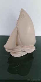 Starozitna keramicka plastika - Jachtar - 2