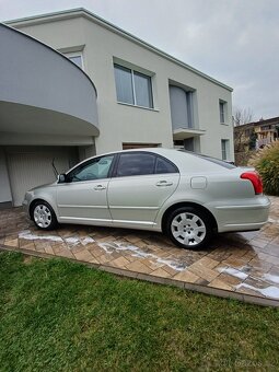 Toyota Avensis 2.0 vvti benzín - 2