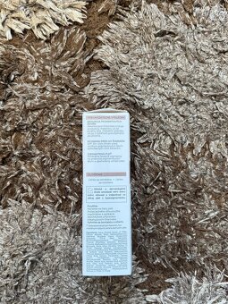 Eucerin Anti-Pigment krém SPF 30 tónovaný středně tmavý - 2