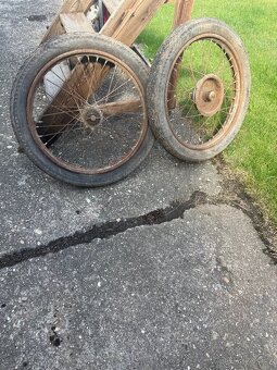 Kola Jawa Pérák - 2